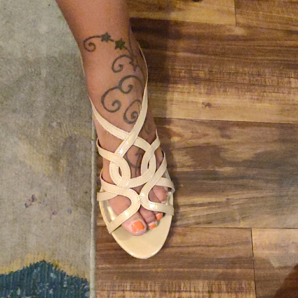 Shoes - Picture 3 of 3